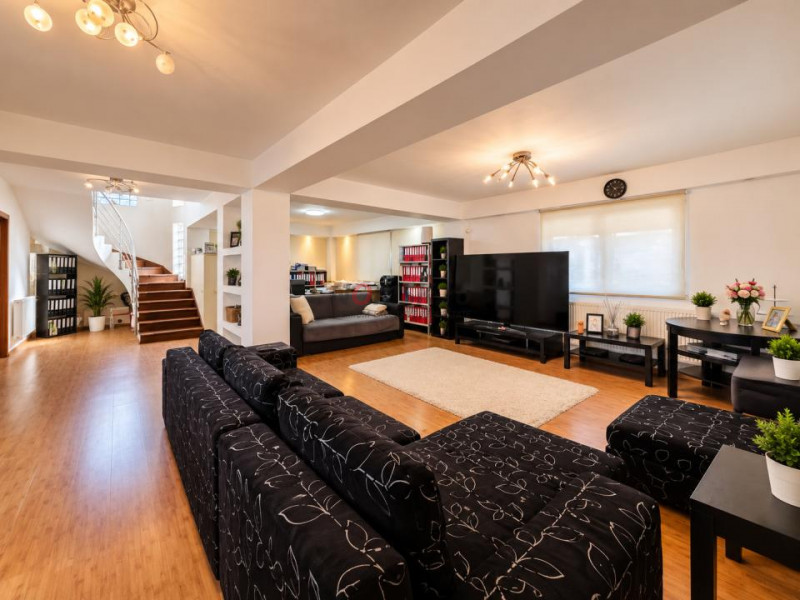 Casă individuală 280 mp + 700 mp teren | 4 dormitoare | Bragadiru