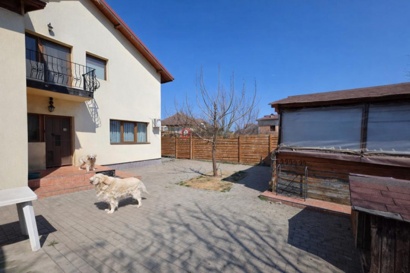 Casă în Domnești cu toate utilitățile și gata de mutare