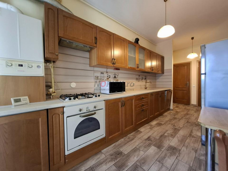 4 Camere | Iancu Nicolae | 161 mp | Centrală | 2 parcări | Lângă pădure 