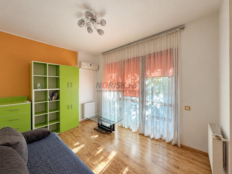 3 CAMERE DECOMANDAT | 2 BALCOANE | PARCARE INCLUSĂ