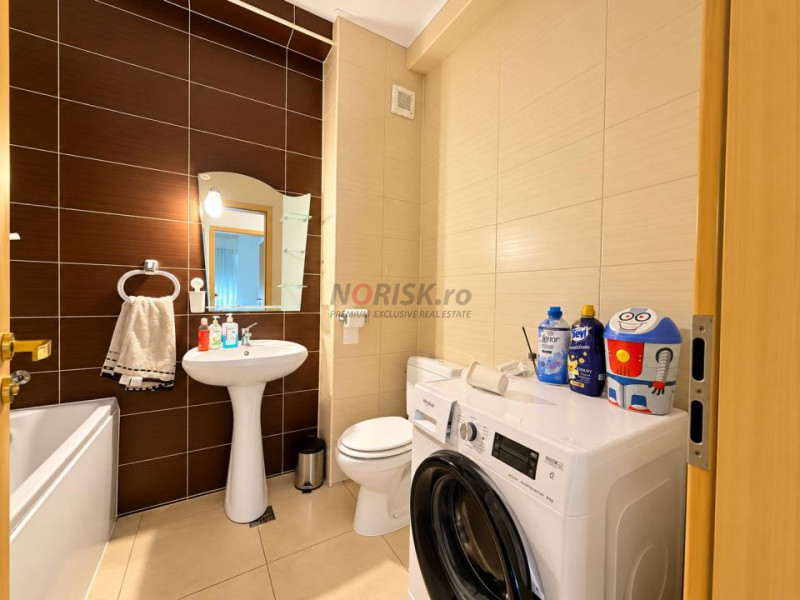3 CAMERE DECOMANDAT | 2 BALCOANE | PARCARE INCLUSĂ