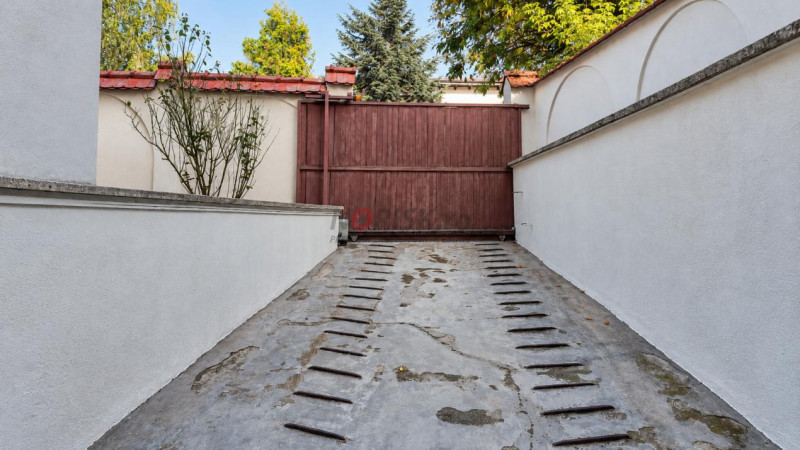 Vila cu lift, garaj si terasa | Vatra Luminoasa | Rezidential sau birouri