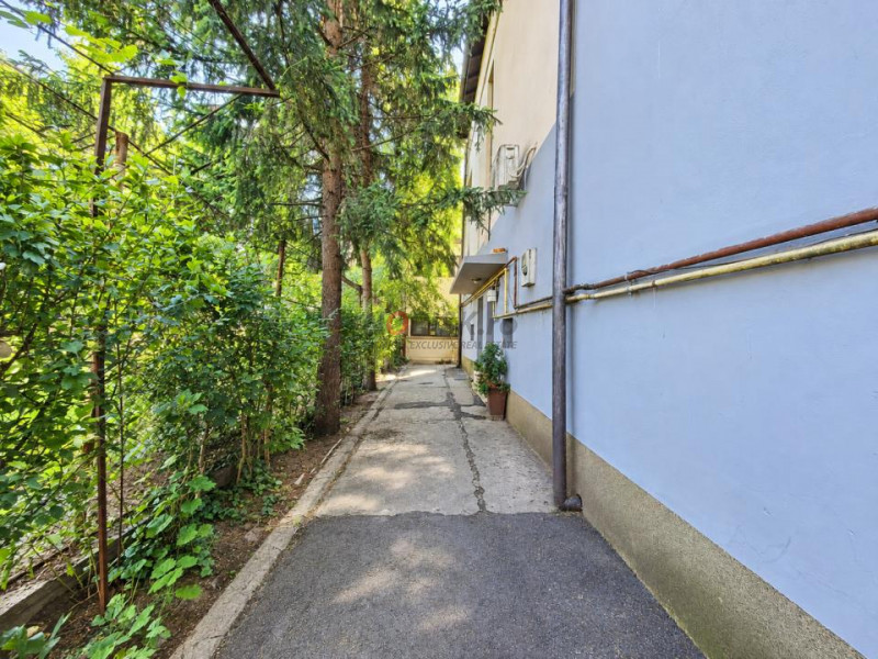 0% APARTAMENT 3 Camere + Anexa | 188 mp și CURTE 122mp Domenii la 10m de Metrou 