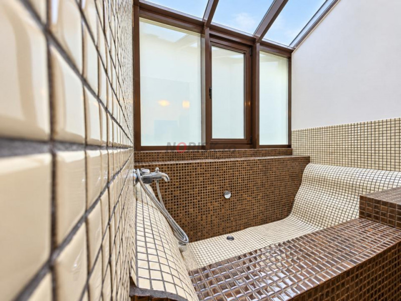 0% APARTAMENT 3 Camere + Anexa | 188 mp și CURTE 122mp Domenii la 10m de Metrou 