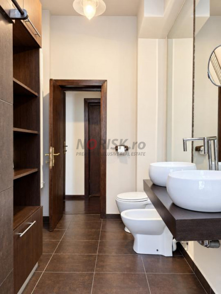 0% APARTAMENT 3 Camere + Anexa | 188 mp și CURTE 122mp Domenii la 10m de Metrou 