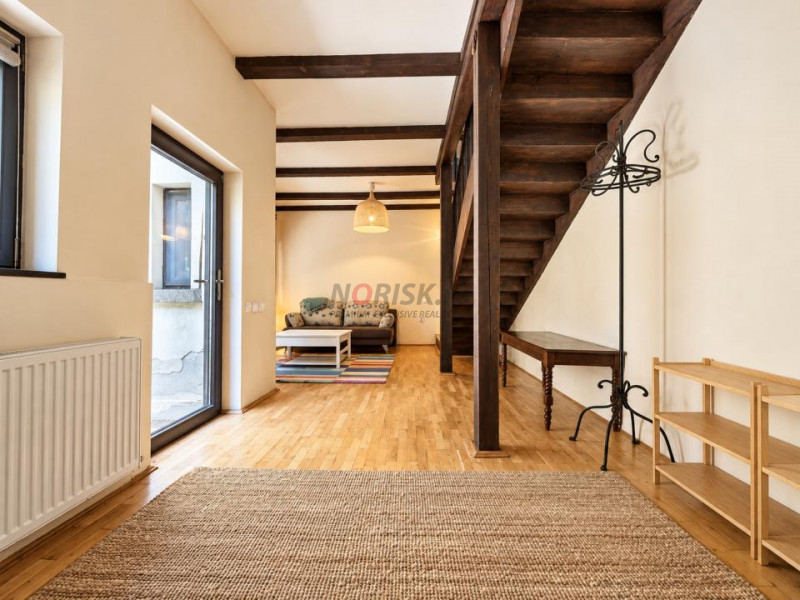 0% APARTAMENT 3 Camere + Anexa | 188 mp și CURTE 122mp Domenii la 10m de Metrou 