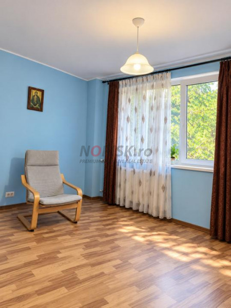  camere decomandat | 66 mp | Etaj 2/4 | Bloc izolat | Râul Doamnei
