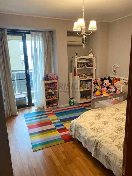 Apartament 3 Camere 135mp Mobilat Utilat + Loc de Parcare Central Park