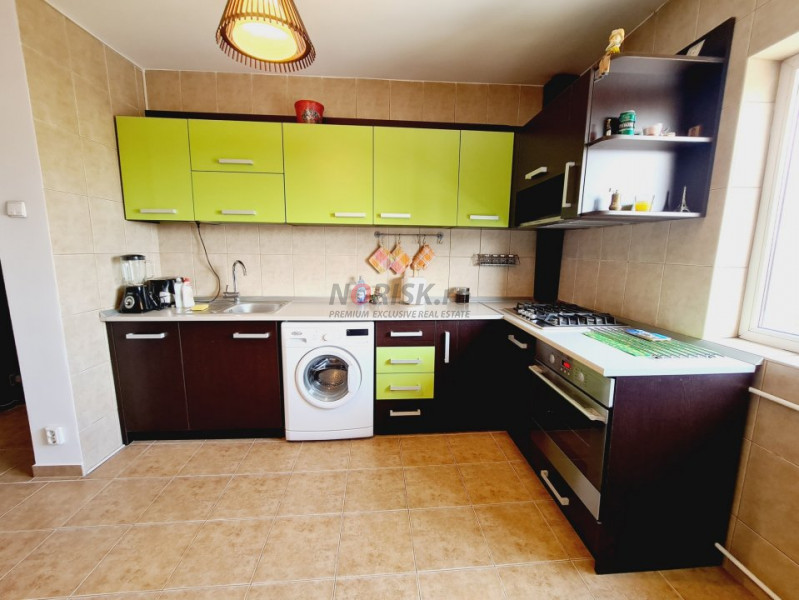 Calea Vitan - 3 camere mobilat + loc de parcare