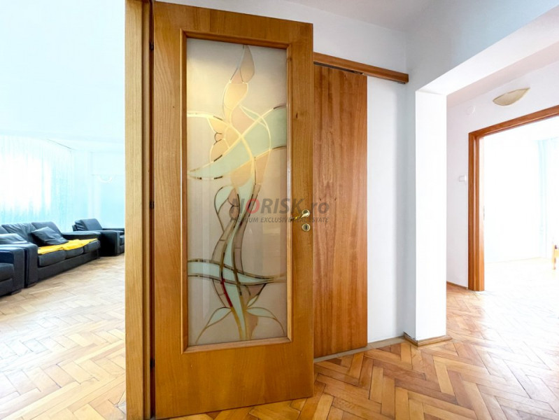 Apartament 4 Camere Panduri 130mp 5 minute METROU Academiei Mobilat