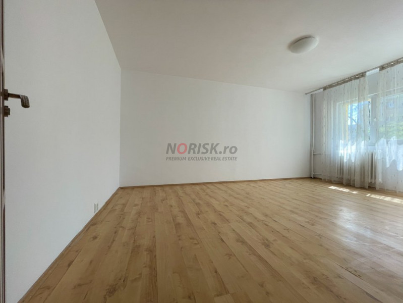 Apartament 4 Camere MOINESTI 85mp 7 minute METROU Prima Inchiriere