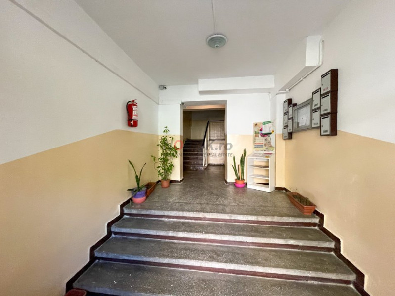 Apartament 4 Camere MOINESTI 85mp 7 minute METROU Prima Inchiriere