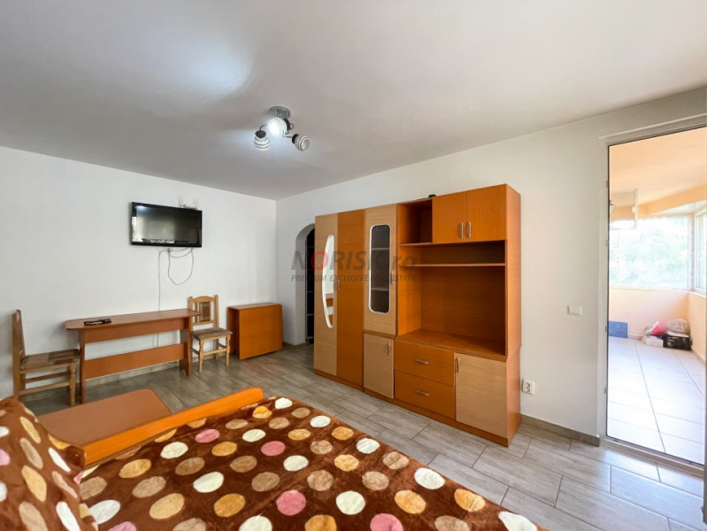 CHIRIE Apartament 2 Camere 56mp 1/10 Bloc Reabilitat DOAMNA GHICA