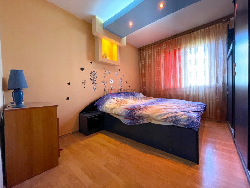 LUJERULUI 5 Minute Apartament 3 Camere 70mp 2 Bai Bloc 1980