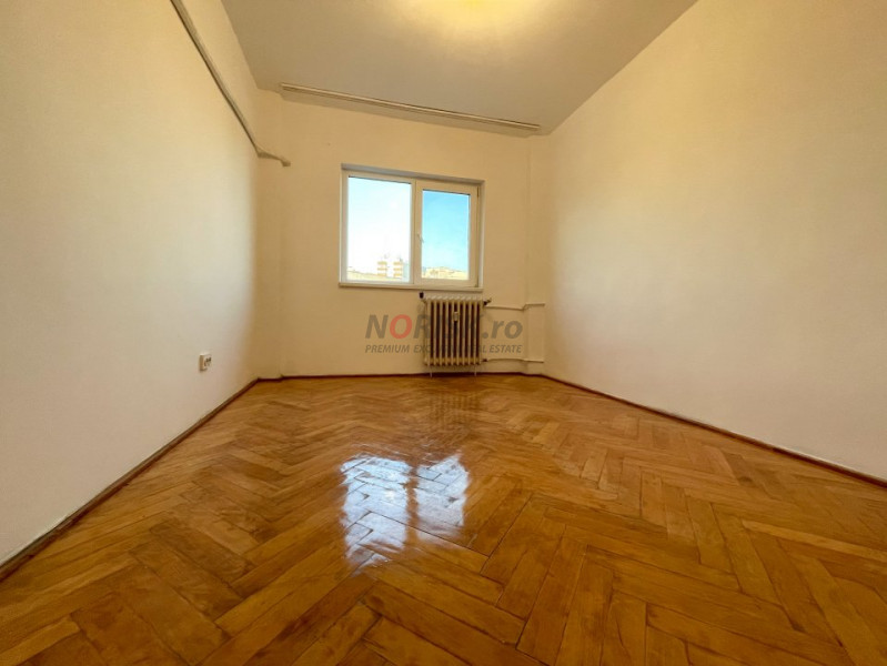 Apartament 3 Camere 71mp Decomandat Bloc 1981 3m LUJERULUI Metrou