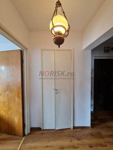 Apartament 3 Camere 77mp 2m Metrou LUJERULUI