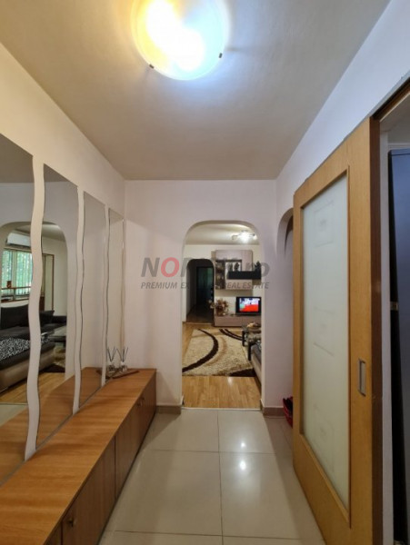 Apartament 3 Camere 67mp Apusului-Casa Roz