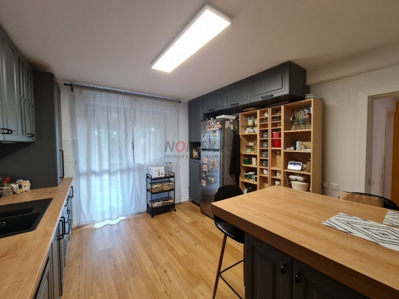 Vila 6 Camere - Domnesti