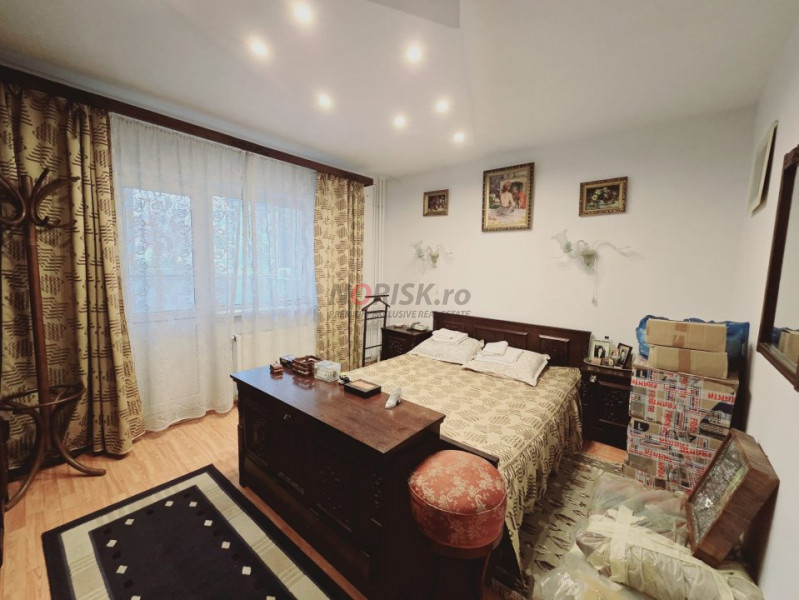 Vanzare 3 camere decomandat - Doamna Ghica