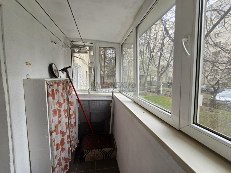 Vanzare 3 camere decomandat - Doamna Ghica