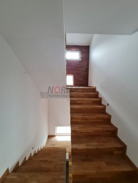 Vila 6 camere - Dragomiresti-Deal