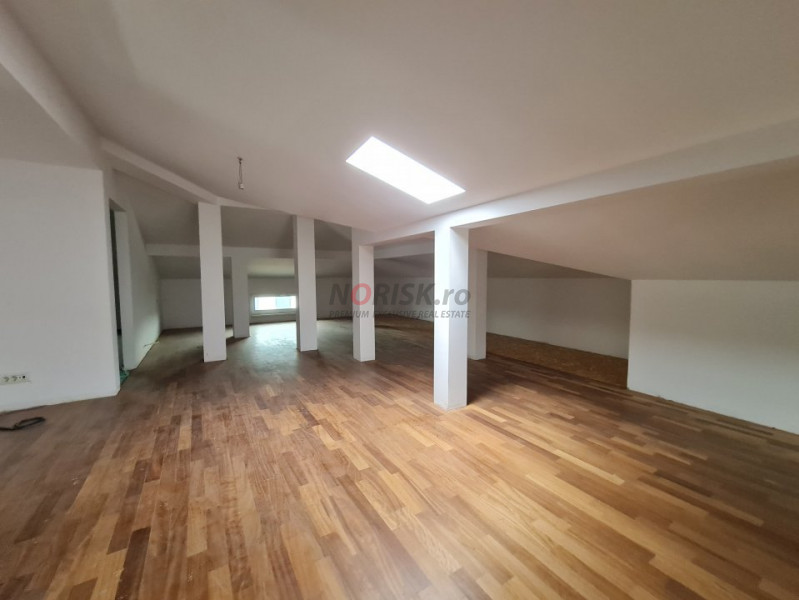 Vila 6 camere - Dragomiresti-Deal