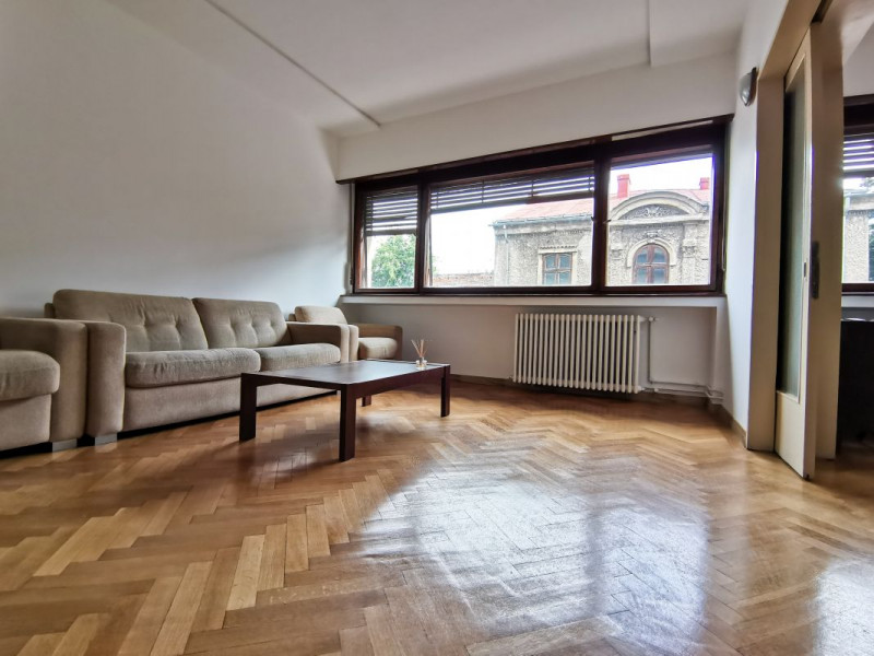 Apartament 3 Camere Calea Victoriei 106mp + Boxa Renovat