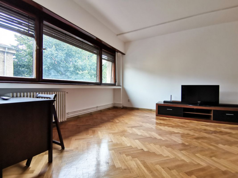 Apartament 3 Camere Calea Victoriei 106mp + Boxa Renovat