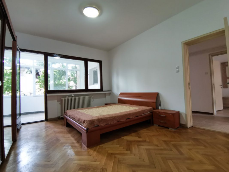 Apartament 3 Camere Calea Victoriei 106mp + Boxa Renovat