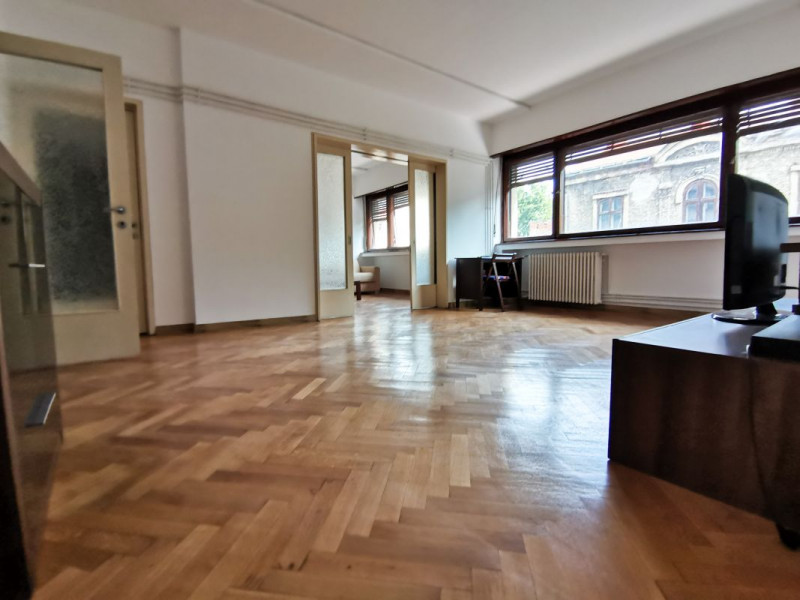 Apartament 3 Camere Calea Victoriei 106mp + Boxa Renovat