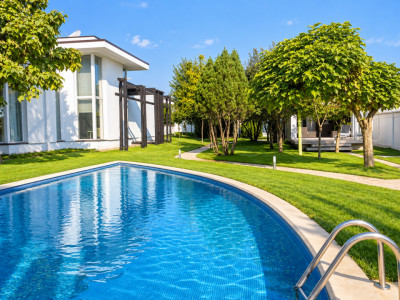 Private Estate langa Bucuresti | Vila, Piscina & Sport Court