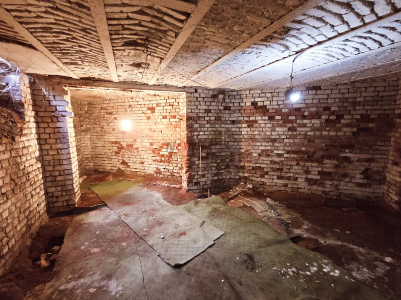 Toamnei - sediu de firma sau apartamentent pentru investitie