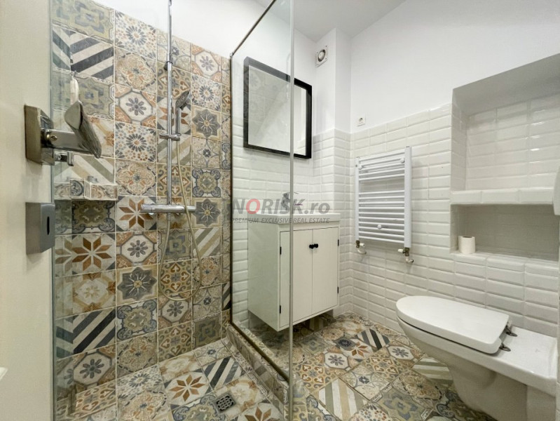 Apartament Pretabil Birou Parter + Demisol 42mp