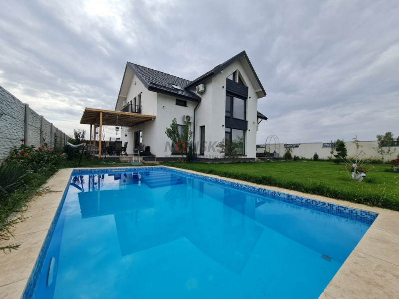 Vila 5 Camere - Gradina generoasa - Piscina - Teren 800mp - Berceni