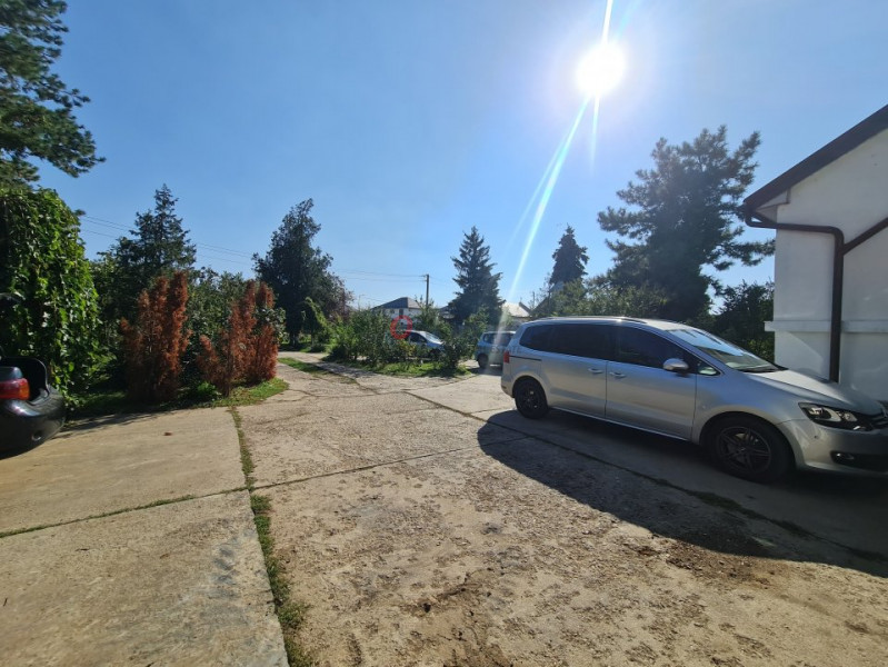 Vila Deosebită - Teren 2800mp - Zona linistita - Corbeanca