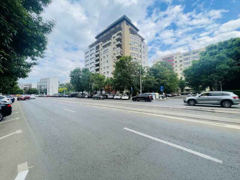 3 CAMERE I TIMPURI NOI-TINERETULUI I LOCAȚIA PERFECTĂ I Etaj 1 - BL.1995