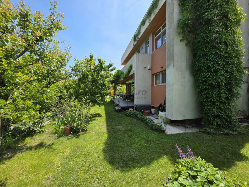 Refugiu Verde în Corbeanca – Vilă Premium cu Grădină Matură