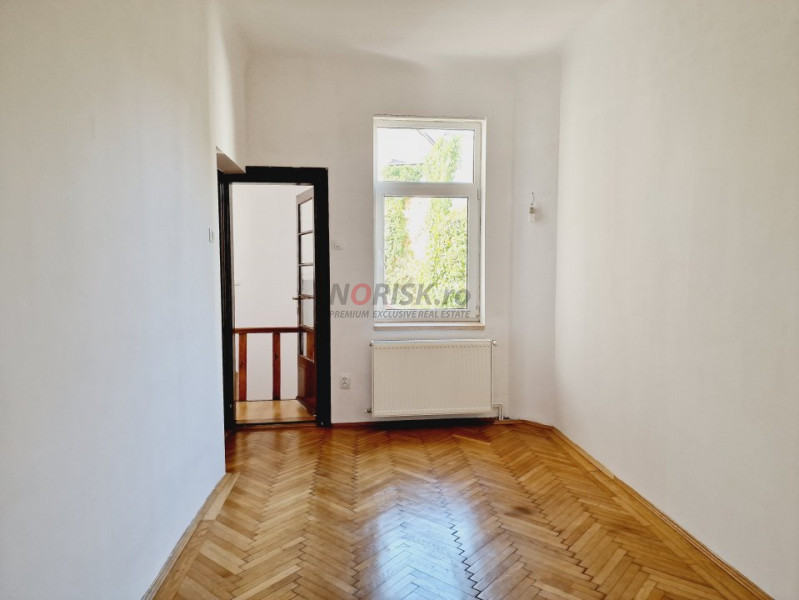 Central, elegant, versatil - Vila ideala pentru orice plan