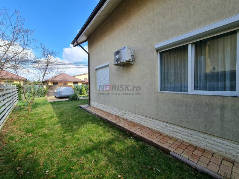 Vila 4 Camere, - Panouri Solare, Sistem Alarmă și Grădină - Domnești
