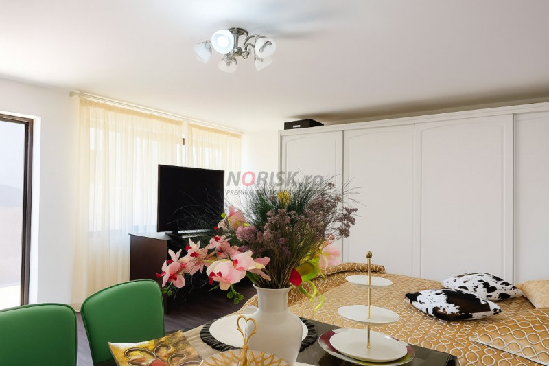 Casă solidă, complet renovată, cu terasă generoasă – Bolintin Vale