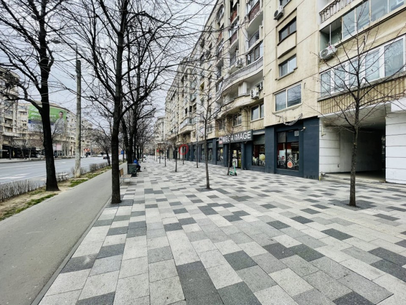 3 Camere I DECEBAL I OPORTUNITATE-În Renovare !