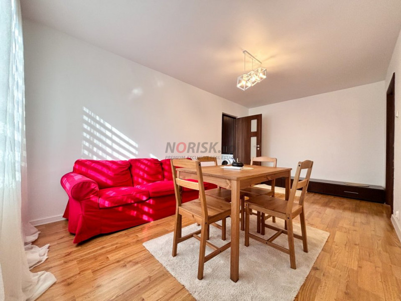 Apartament 3 Camere Decomandat GORJULUI 67mp Centrala Proprie Bloc 1982