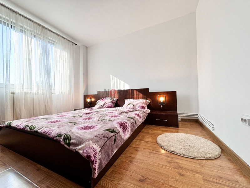 Apartament 3 Camere Decomandat GORJULUI 67mp Centrala Proprie Bloc 1982