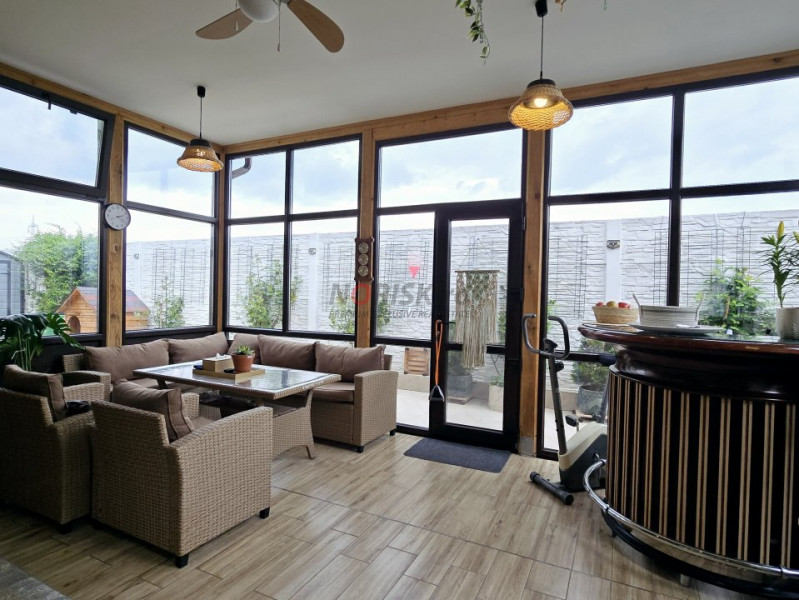 Vila modernă în Cernica – 4 camere, teren 331 mp, pret super!