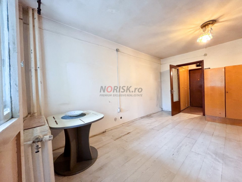 INVESTITIE Garsoniera 32mp Bloc 1974 Drumul TABEREI 7 Minute Metrou