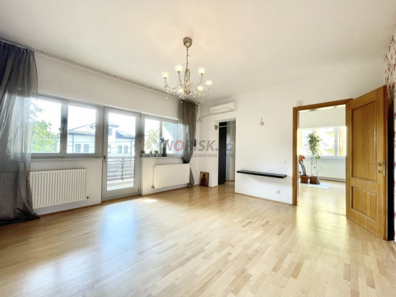 VILA 7 CAMERE 260 MP I - NORDUL CAPITALEI I Elegantă I LINIȘTE I 500 MP TEREN