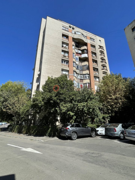 4 Camere TINERETULUI I PANORAMIC I 1985 I Etaj 8 din 10 I PARC I METROU