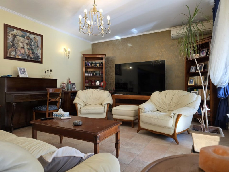 Vilă mediteraneană modernă – Mogoșoaia