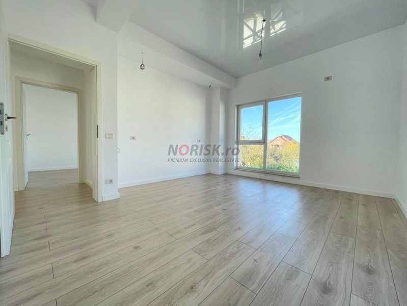 Pipera - Tunari | Vilă finisaje lux | Șemineu | 4 camere + Birou +Pod