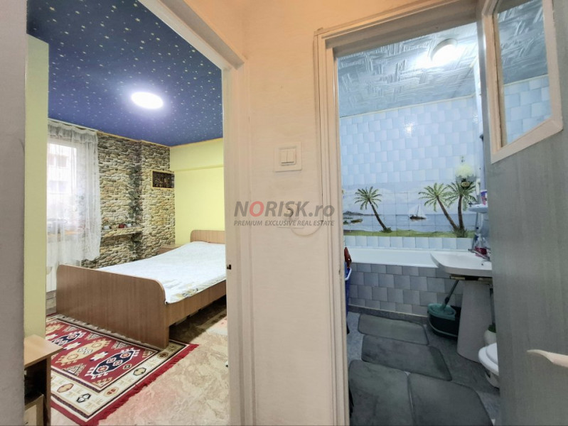 3 Camere | 69mp | Decomandat | Teiul Doamnei | Parcare | Ocazie